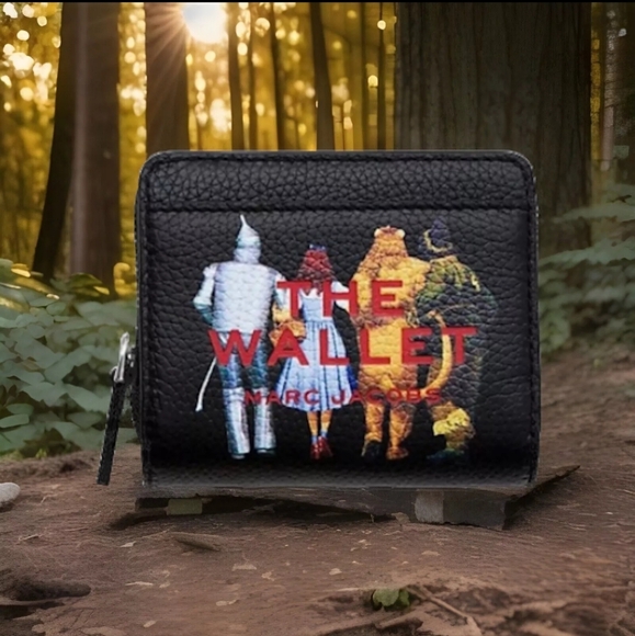 Marc Jacobs Handbags - Marc Jacobs Compact Wallet NWT